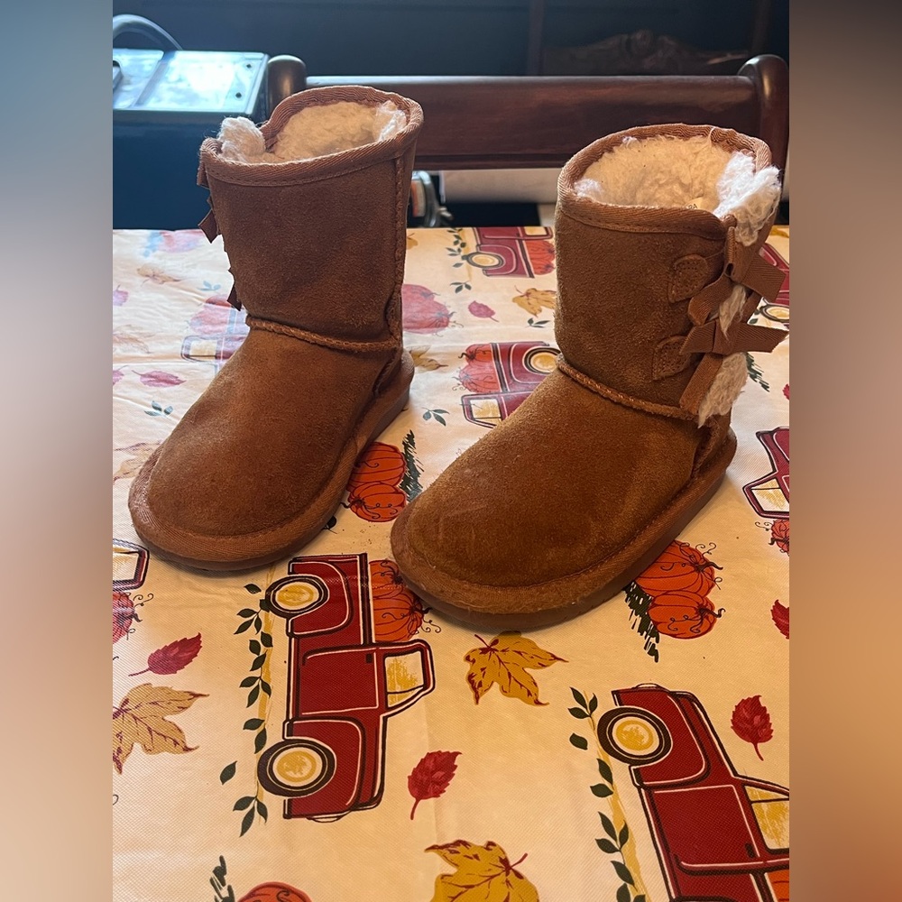 Girls UGG Boots